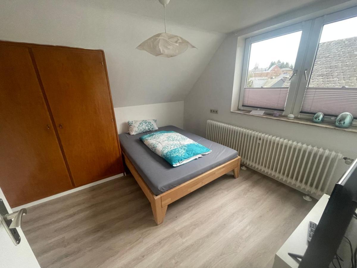 Monteurzimmer Zimmer + Wc فيلنغن المظهر الخارجي الصورة
